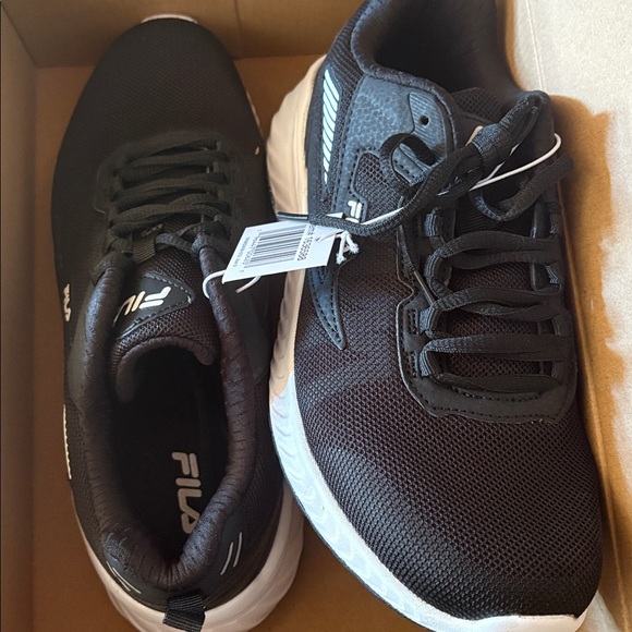 Fila ladies trazoros wind speed lace up athletic shoes - Picture 7 of 9